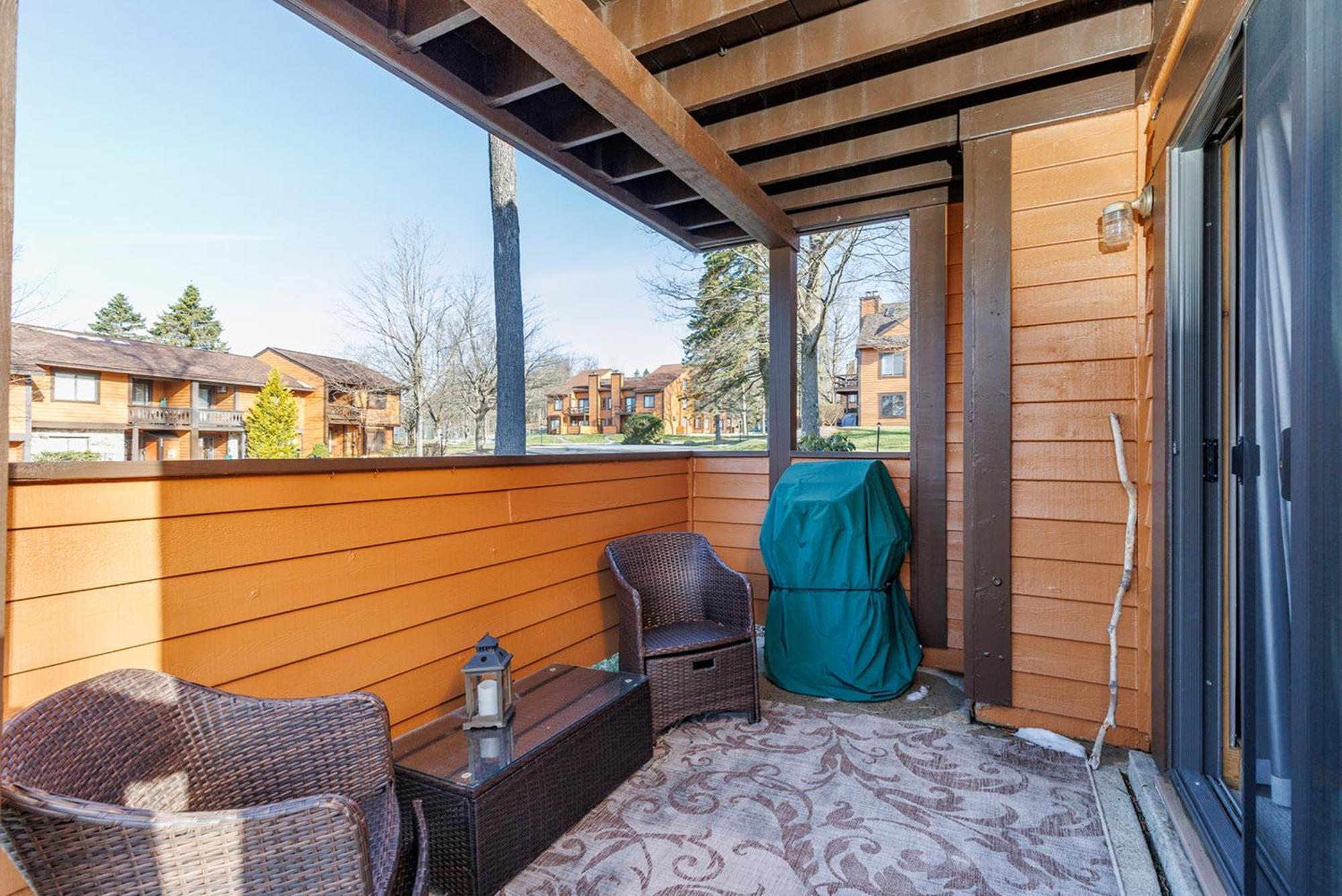 Apartment Swiss Mountain 1 Bedroom - Premier Unit With Patio *